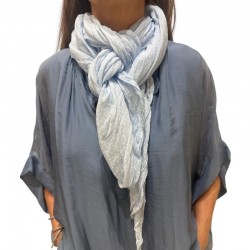 Foulard avec pois