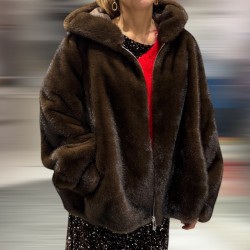 Veste avec capuchon,...