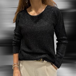Pull brillant , cintré noir