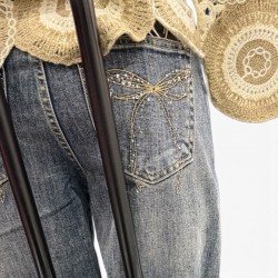 Jean's