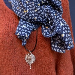 Collier feuille