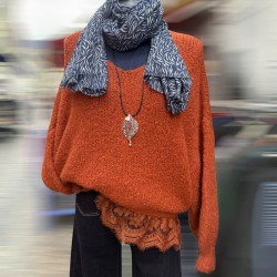 Pull dentelle